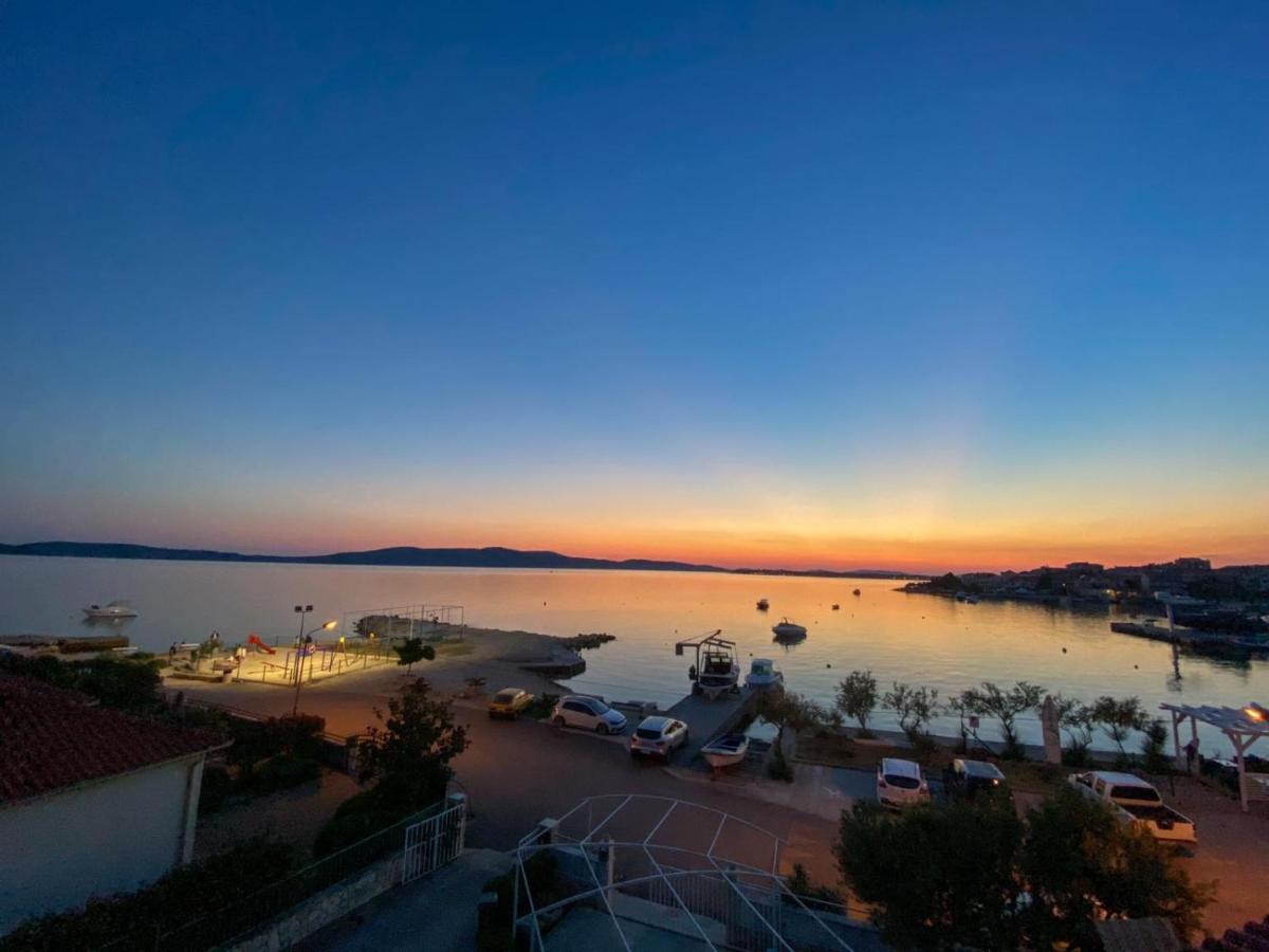 Apartman Luka Sibenik Ngoại thất bức ảnh