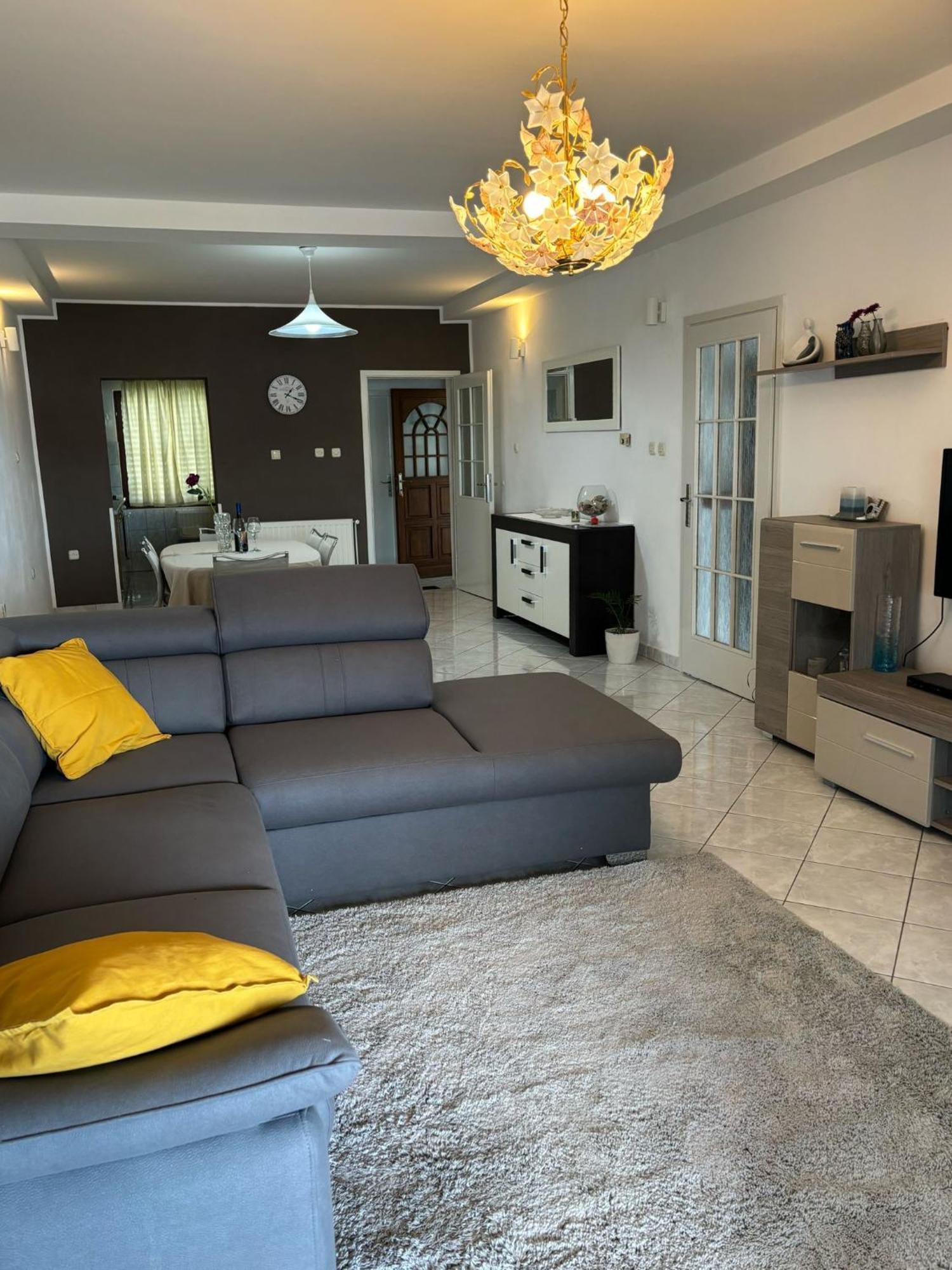 Apartman Luka Sibenik Ngoại thất bức ảnh