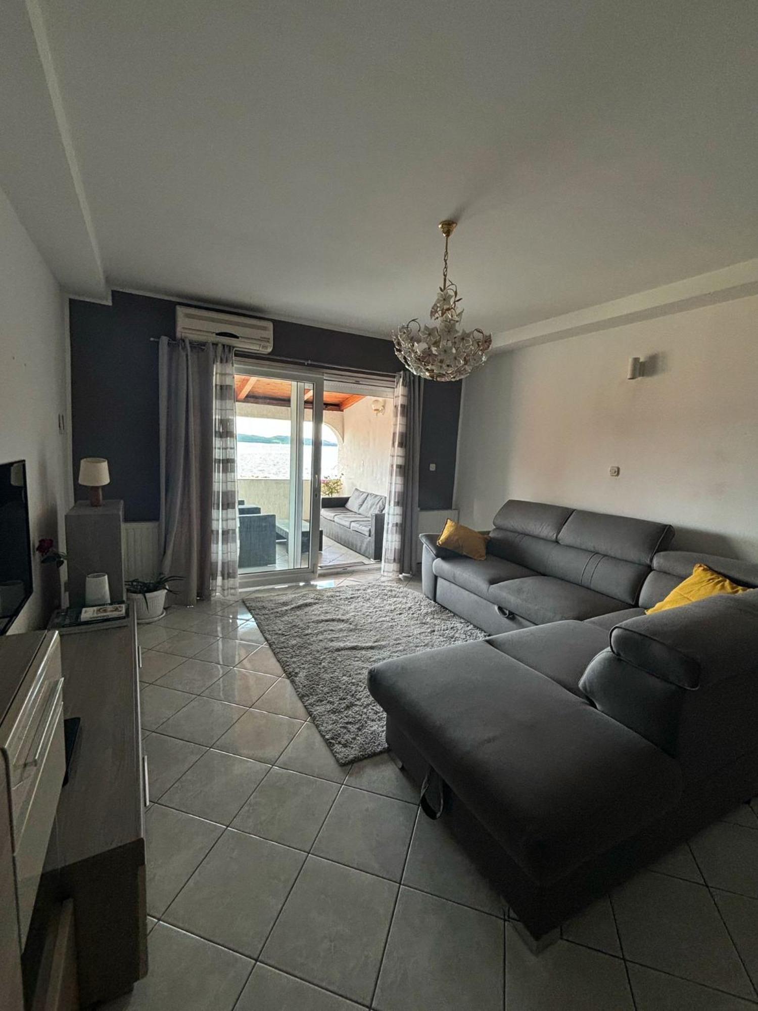 Apartman Luka Sibenik Ngoại thất bức ảnh