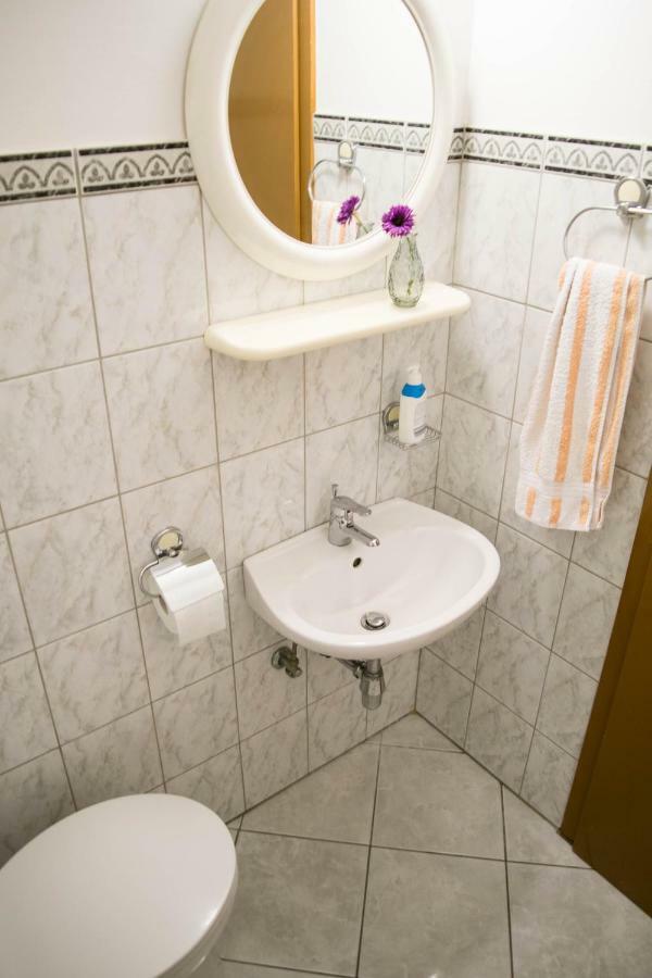 Apartman Luka Sibenik Ngoại thất bức ảnh